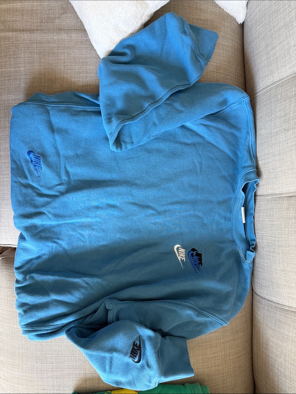 Nike Teal Blue Crewneck Sweatshirt with Triple Swoosh